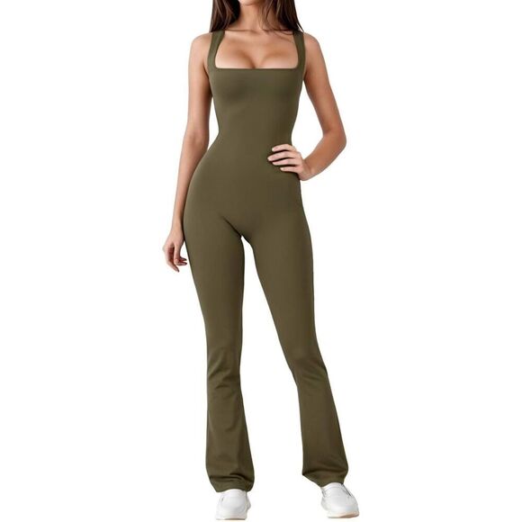 Bundle of 2 Jumpsuits (Boutique Fashion) - Picture 7 of 10
